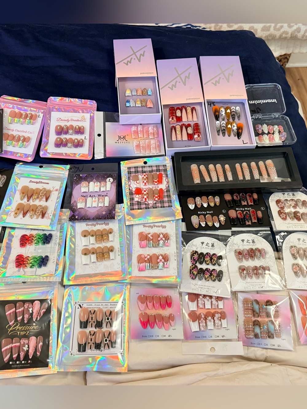 Ricky, Lovful, Mini Mani, Bidi, Jias, & Premium Sets Bundle 30 Sets Size Lg